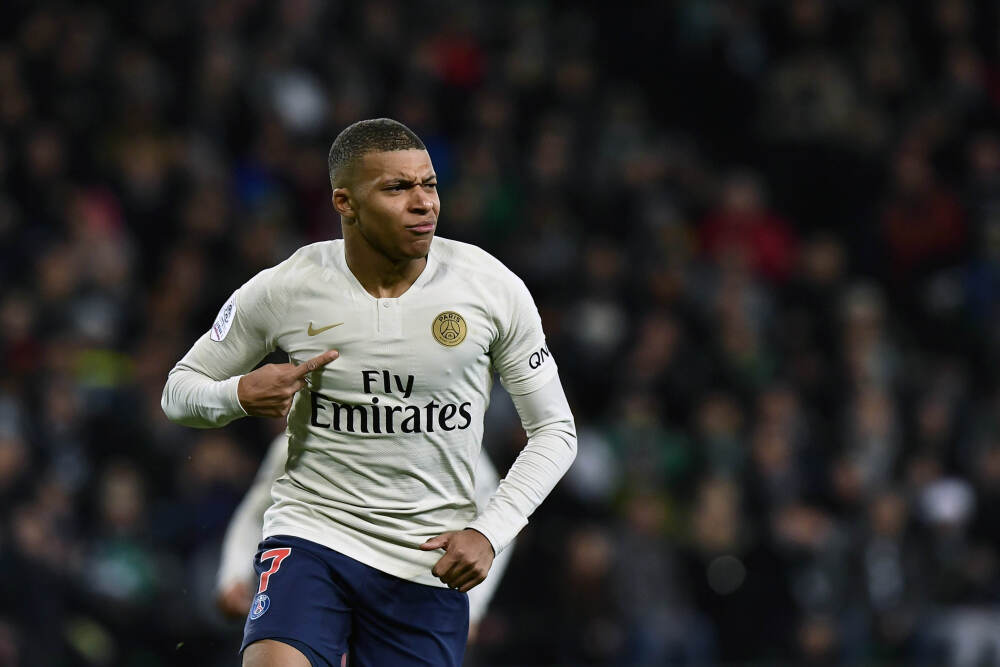 台积电垄断地位将受挑战？三星据称与AMD洽谈2nm芯片合作可能性